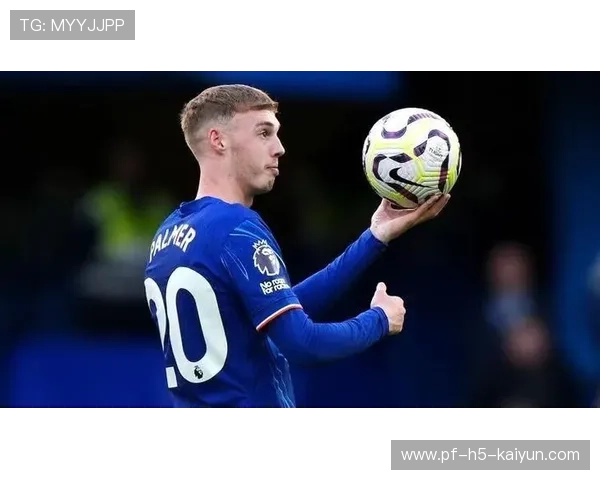 切尔西高位逼抢断球，帕尔默单刀推射入网